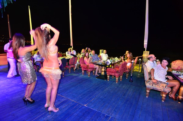 Layali Zaman Beach Party